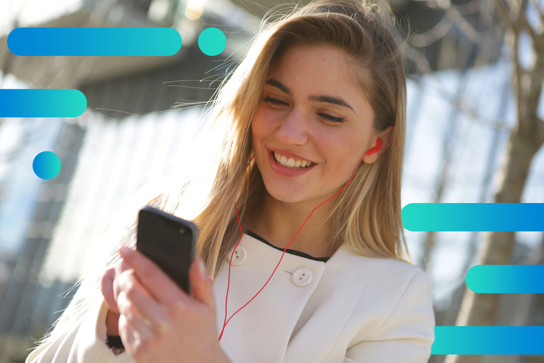 Prepaid vs. Monthly Phone Plans We Compare, You Decide